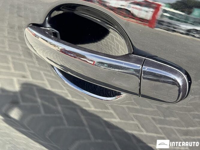 Volkswagen Tiguan 47 interauto-car