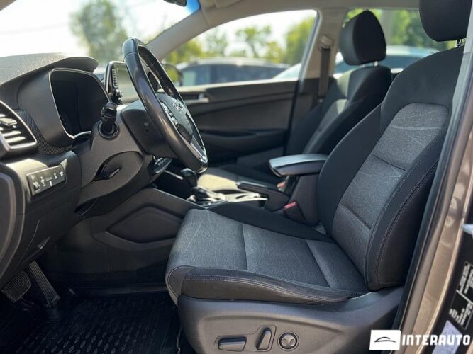 Hyundai Tucson 34 interauto-car