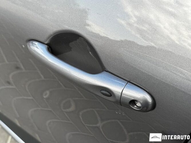 Renault Captur 47 interauto-car