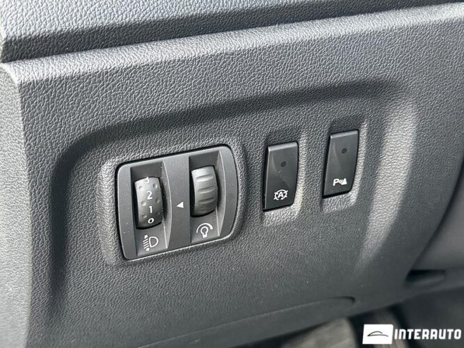 Renault Captur 42 interauto-car