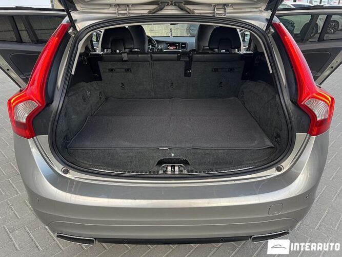 Volvo V 60 48 interauto-car