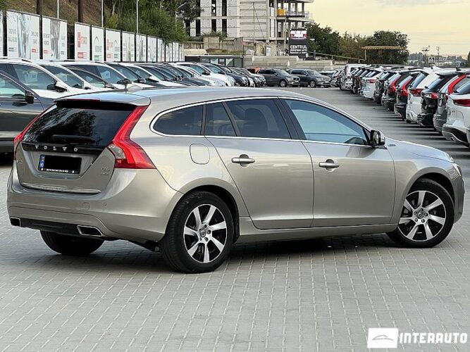 Volvo V 60 32 interauto-car