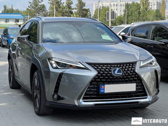 Lexus UX 250h 29 interauto-car