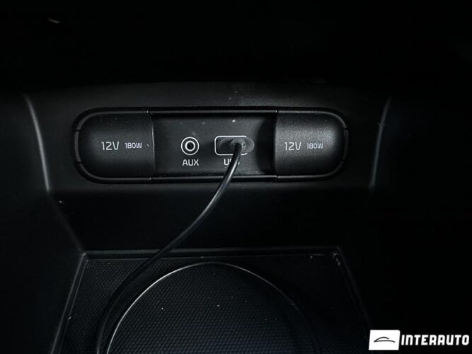 Kia Sorento 60 interauto-car