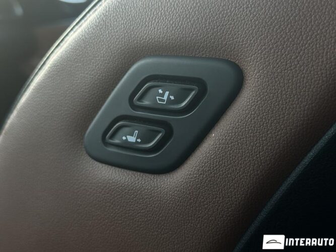 Kia Sorento 56 interauto-car