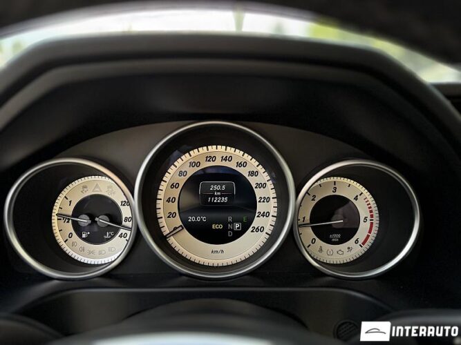 Mercedes E 220 40 interauto-car