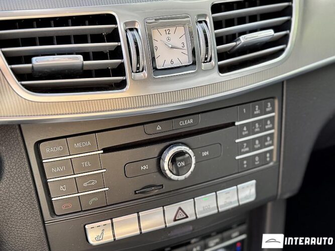 Mercedes E 220 43 interauto-car