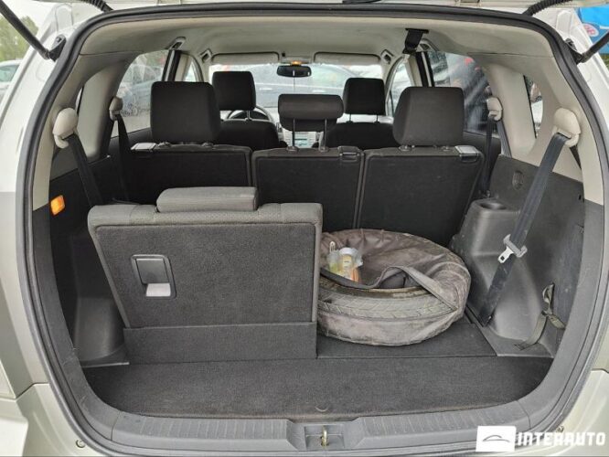 Toyota Corolla Verso 31 interauto-car