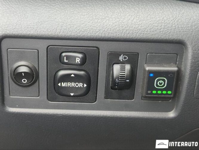 Toyota Corolla Verso 40 interauto-car