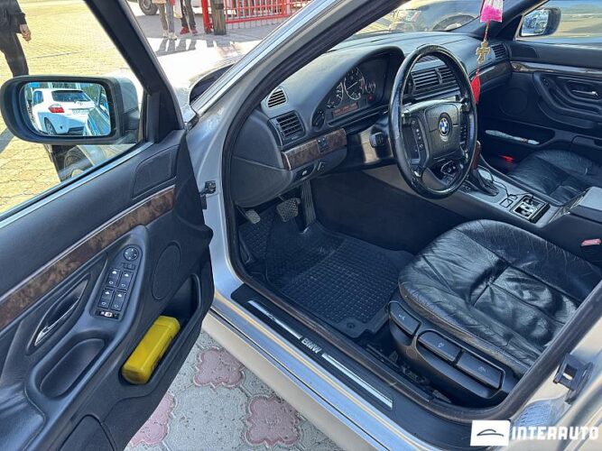 BMW 728 35 interauto-car