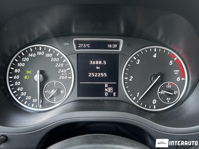 Mercedes B 180 36 interauto-car