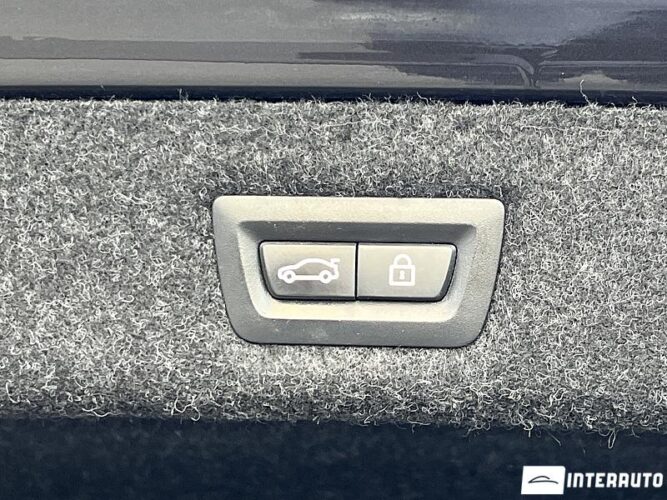 BMW 530e 61 interauto-car