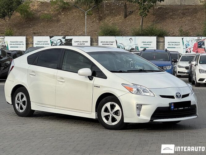 Toyota Prius 30 interauto-car