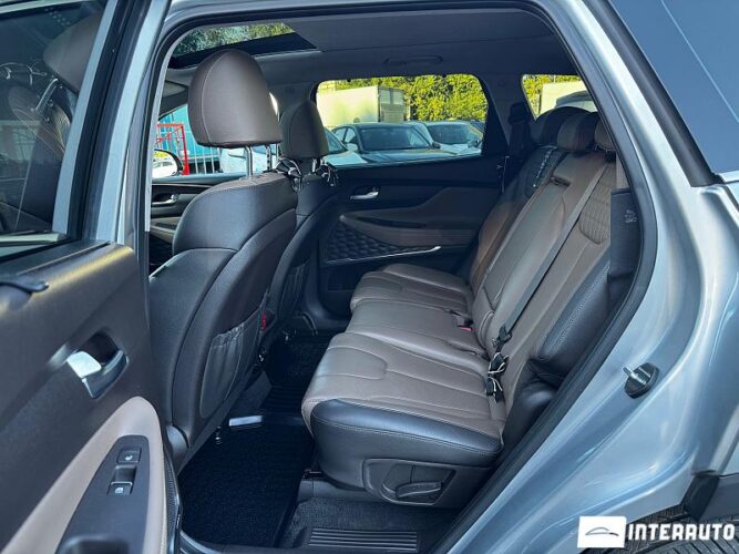 Hyundai Santa Fe 44 interauto-car