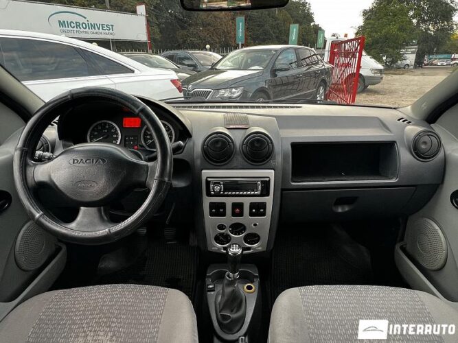 Dacia Logan 33 interauto-car