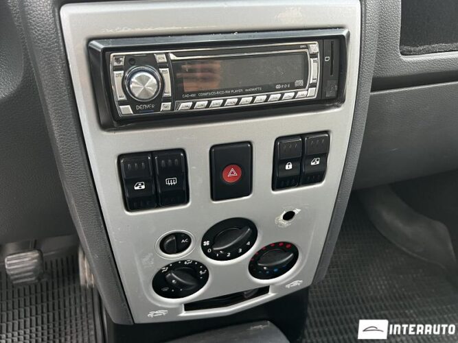 Dacia Logan 32 interauto-car