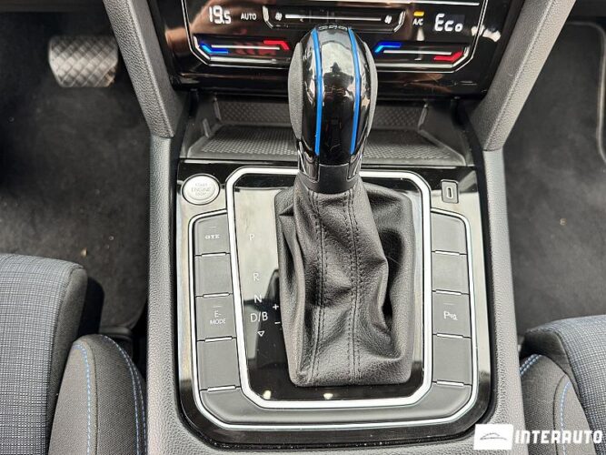 Volkswagen Passat GTE 43 interauto-car