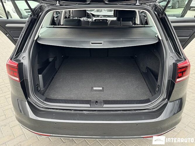 Volkswagen Passat GTE 52 interauto-car