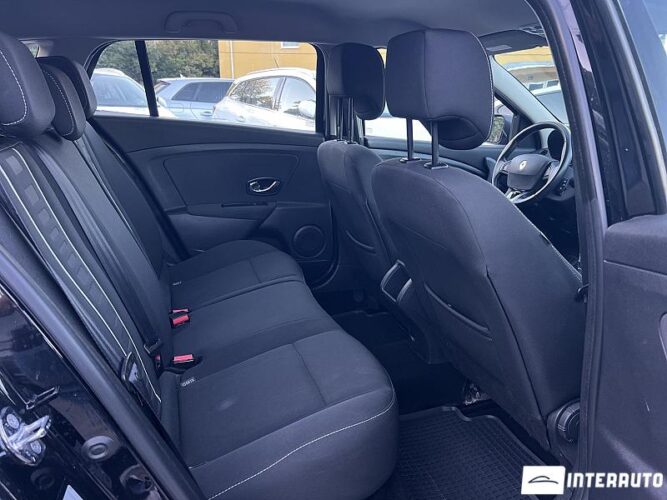 Renault Megane 42 interauto-car