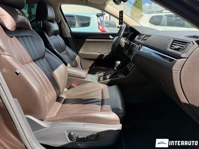 Skoda Superb 47 interauto-car