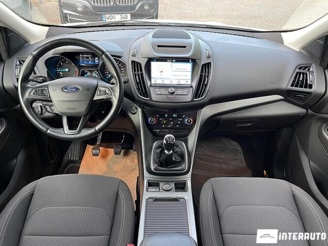 Ford Kuga 36 interauto-car