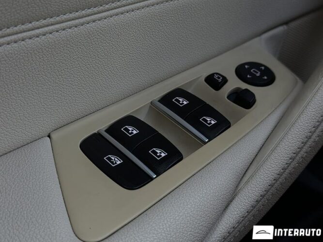 BMW 530e 39 interauto-car