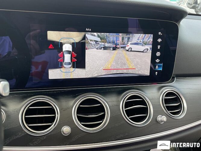 Mercedes E 220 48 interauto-car