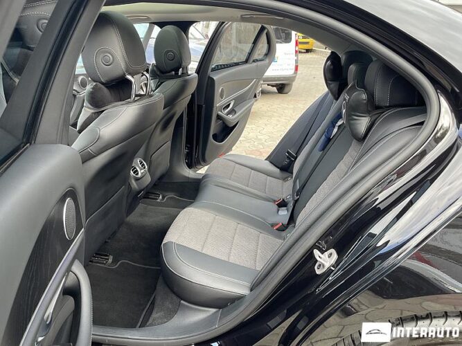 Mercedes E 220 51 interauto-car