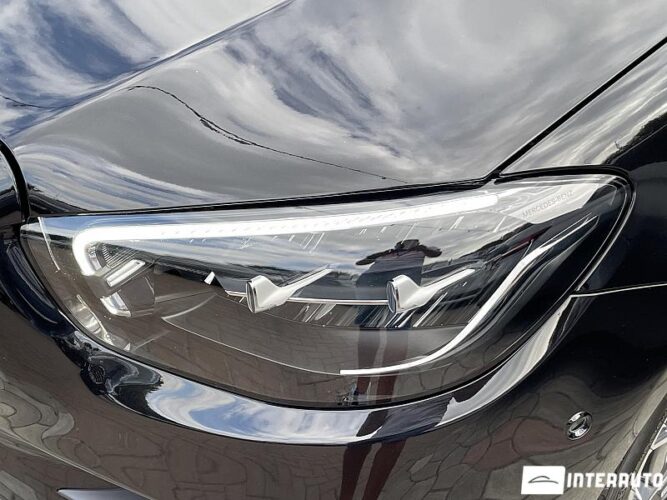 Mercedes E 220 58 interauto-car