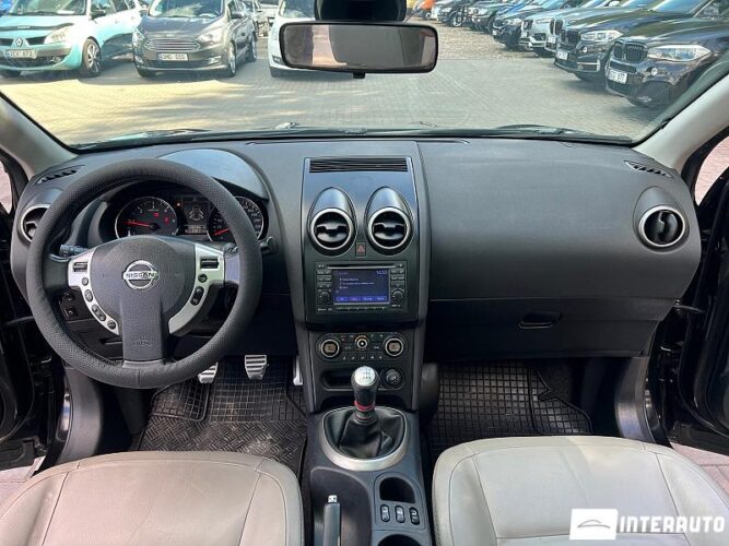 Nissan Qashqai 39 interauto-car