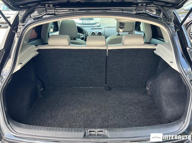 Nissan Qashqai 49 interauto-car