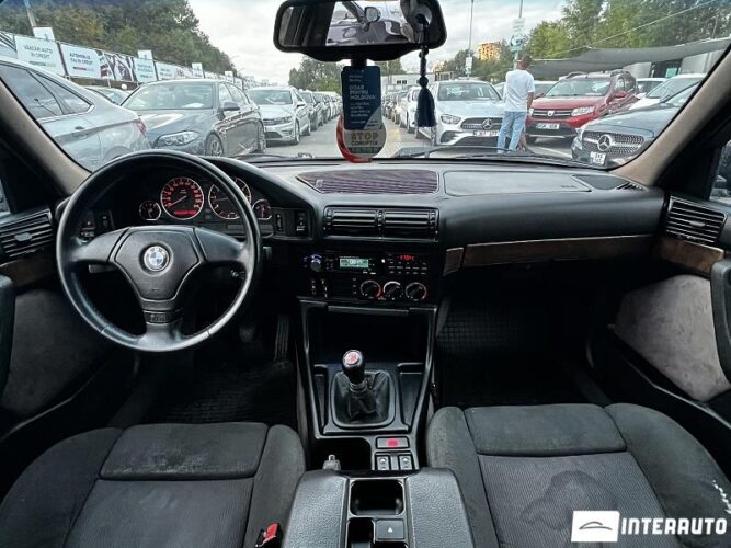 BMW 520 39 interauto-car