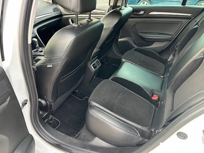 Renault Megane 43 interauto-car