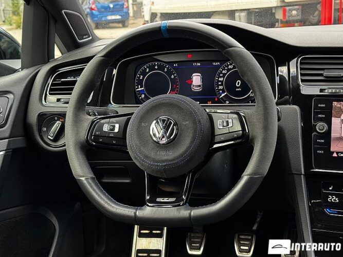 Volkswagen Golf R 43 interauto-car