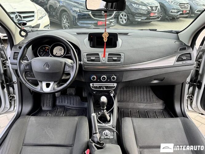 Renault Megane 33 interauto-car