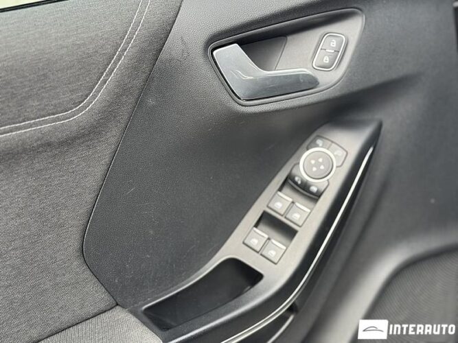 Ford Puma 36 interauto-car