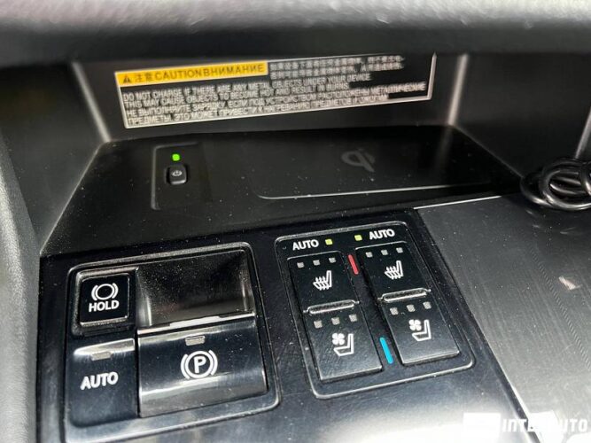 Lexus RX 450h 46 interauto-car