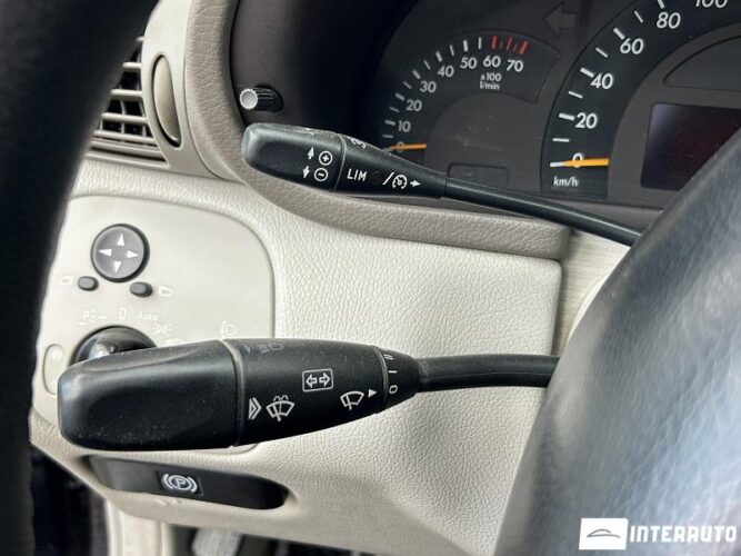 Mercedes C 180 38 interauto-car