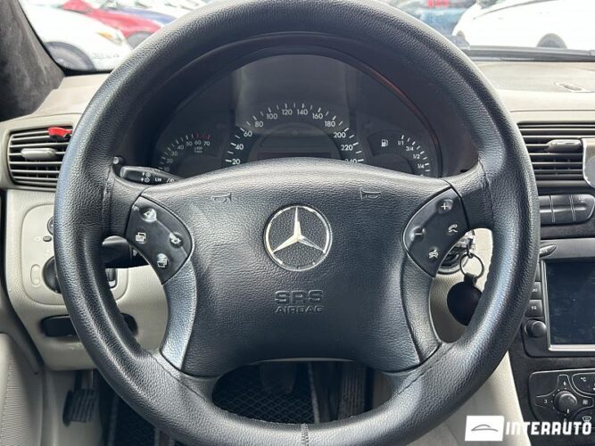 Mercedes C 180 39 interauto-car