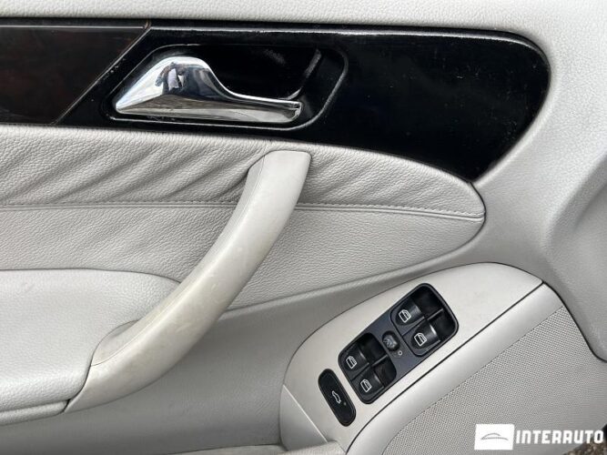 Mercedes C 180 35 interauto-car