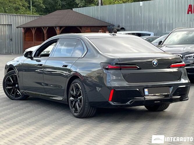 BMW 740 34 interauto-car