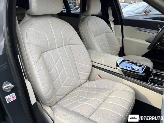 BMW 740 38 interauto-car