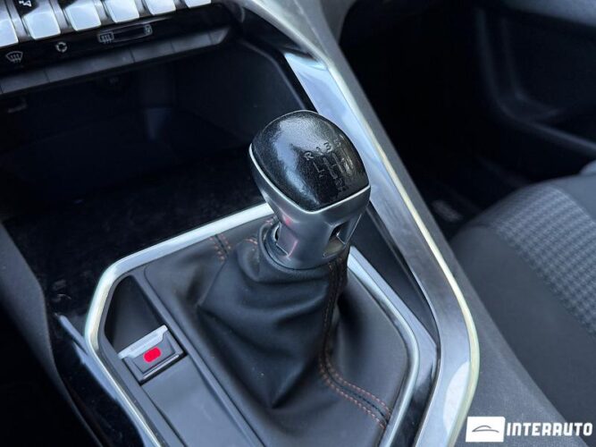 Peugeot 3008 38 interauto-car