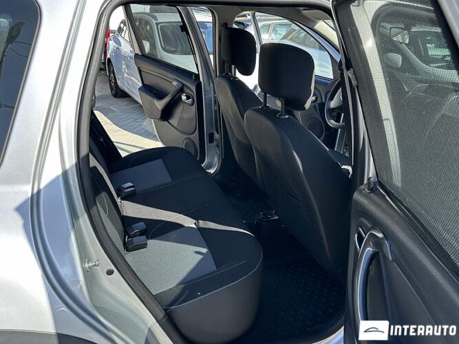 Dacia Duster 40 interauto-car