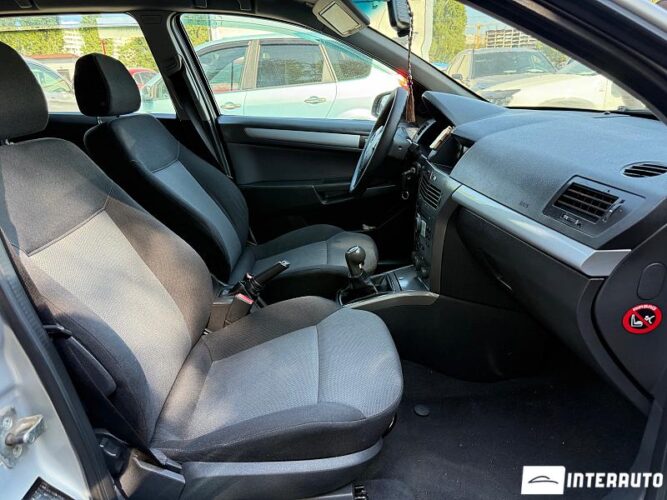 Opel Astra 39 interauto-car