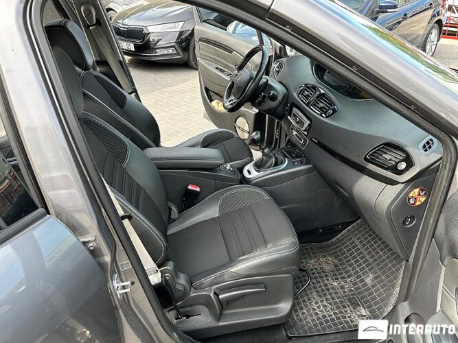 Renault Grand Scenic 37 interauto-car