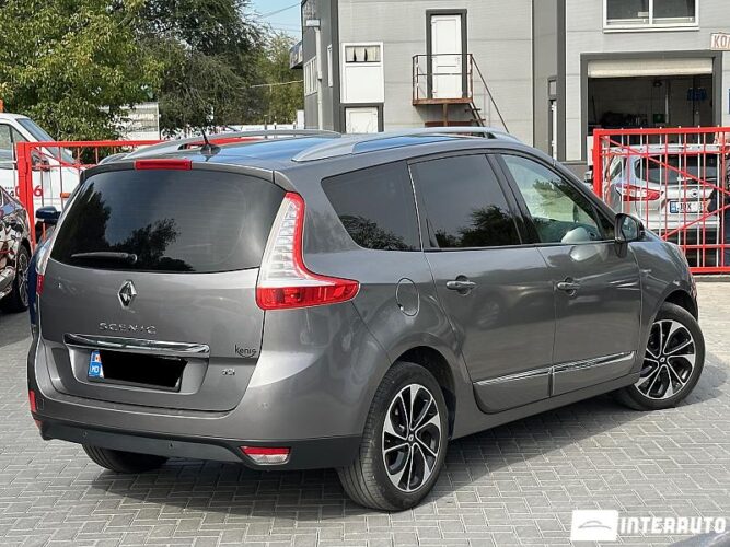 Renault Grand Scenic 34 interauto-car