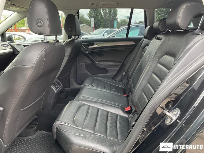 Volkswagen Golf 47 interauto-car