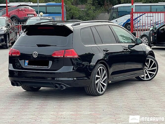 Volkswagen Golf 33 interauto-car