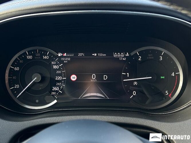 Jaguar E-Pace 42 interauto-car